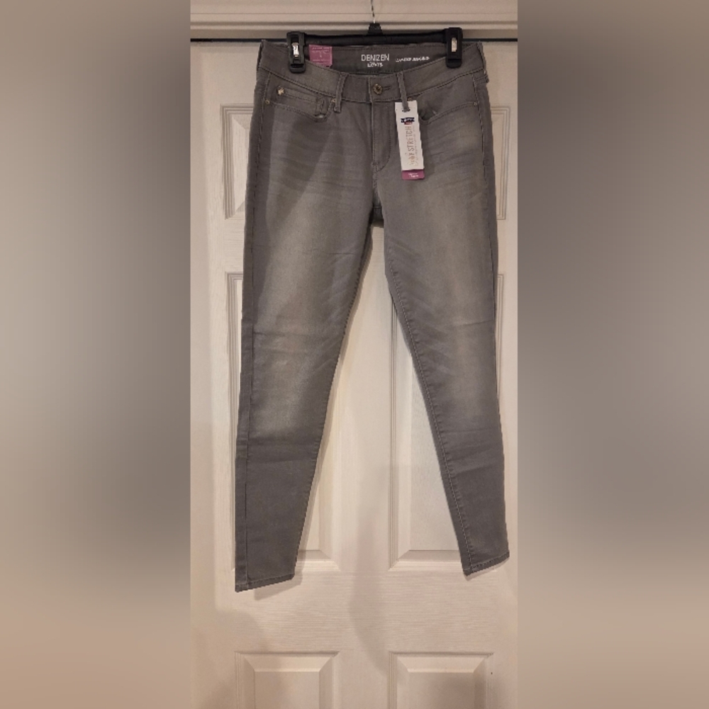 Denizen Levi's Gray Jeggings